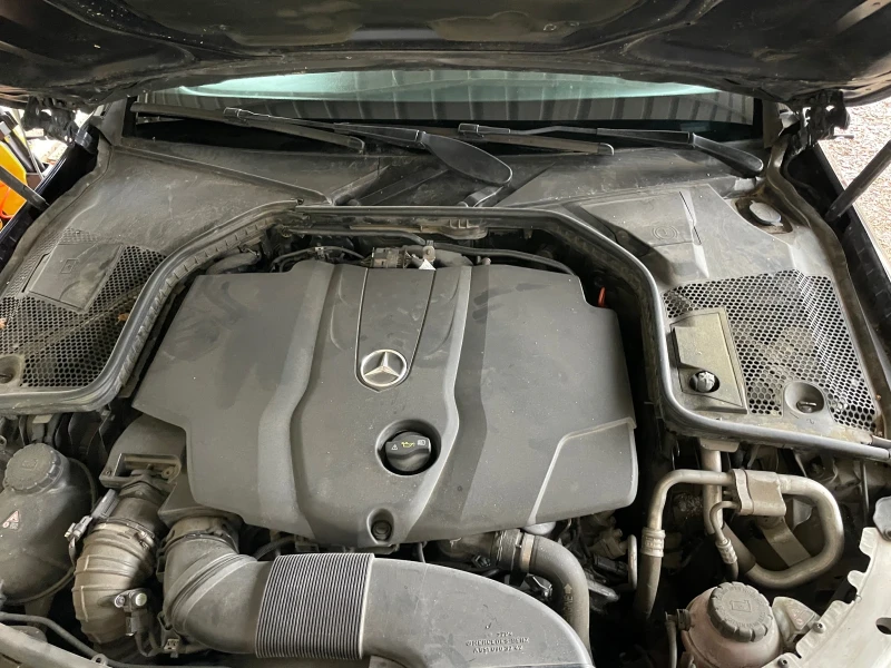 Mercedes-Benz C 220 AMG/ПАНО/360CAM/9G/FULL LED/НОВИ ГУМИ/Мъртва зона, снимка 16 - Автомобили и джипове - 52317460