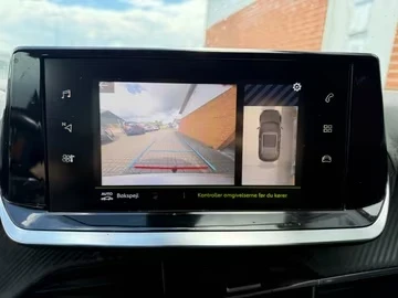 Peugeot 2008 Allure 1.5hdi aut. 131ps DK, снимка 12 - Автомобили и джипове - 54798796