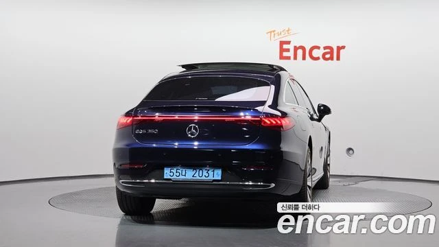 Mercedes-Benz EQS, снимка 4 - Автомобили и джипове - 56282140