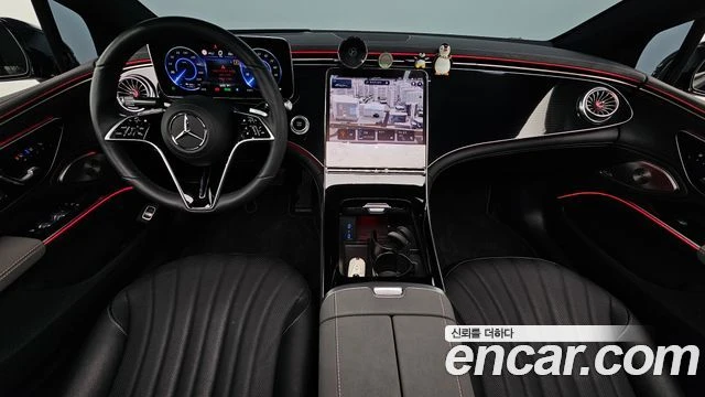 Mercedes-Benz EQS, снимка 7 - Автомобили и джипове - 56282140