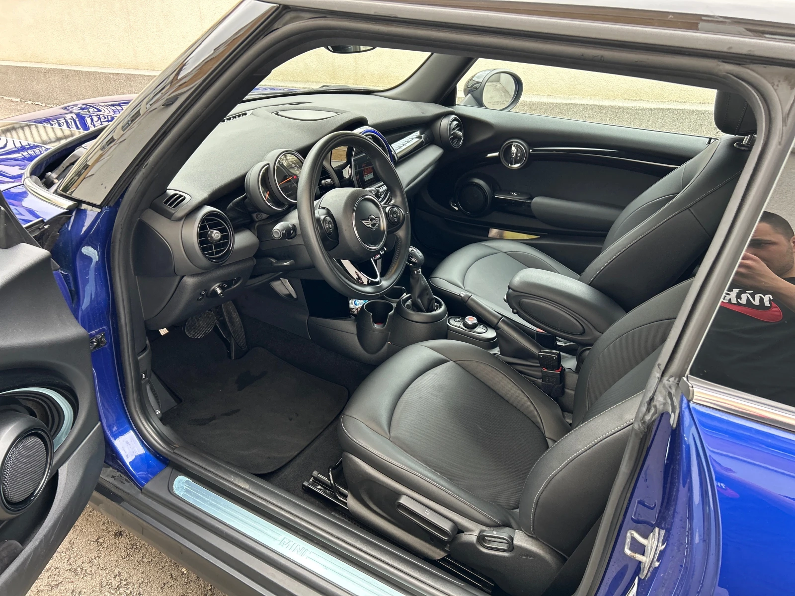 Mini Cooper 1.5 Автоматик - изображение 4