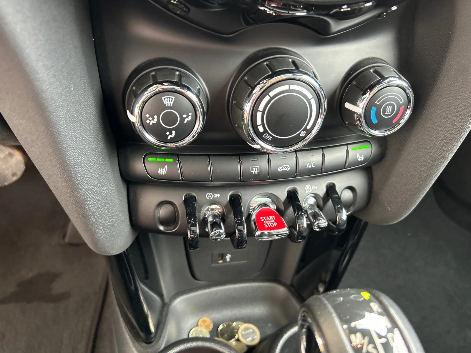 Mini Cooper 1.5 Автоматик - изображение 8
