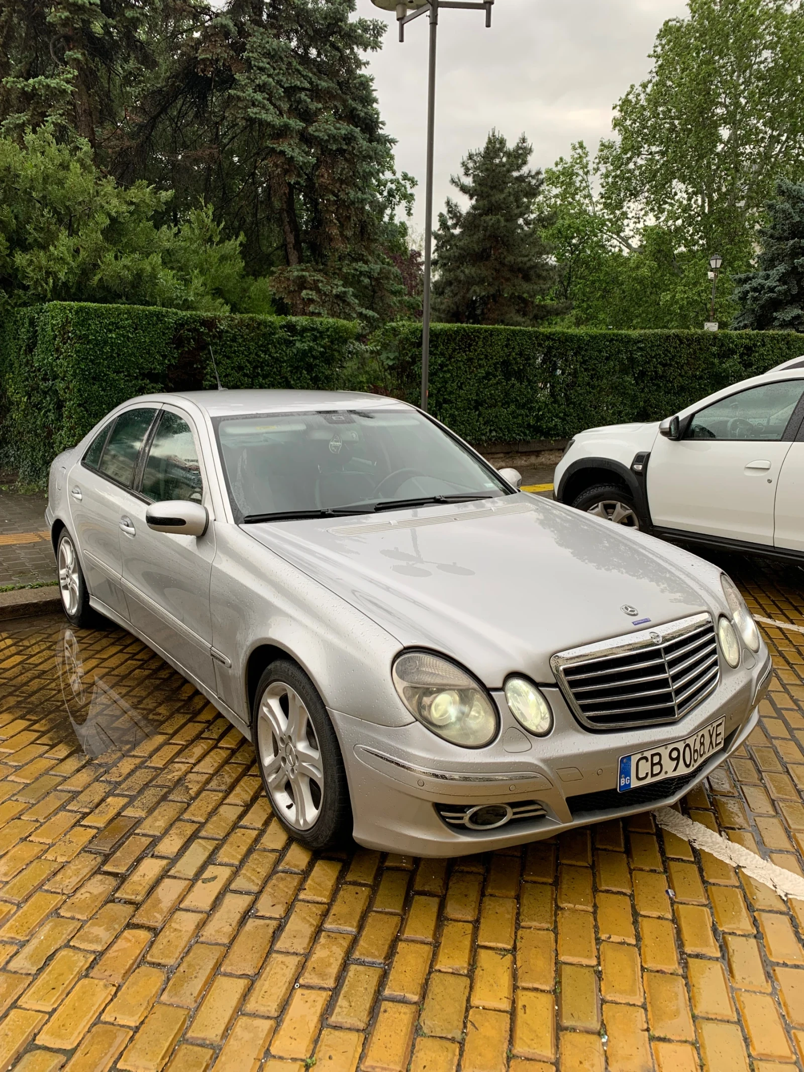 Mercedes-Benz E 220  - изображение 3