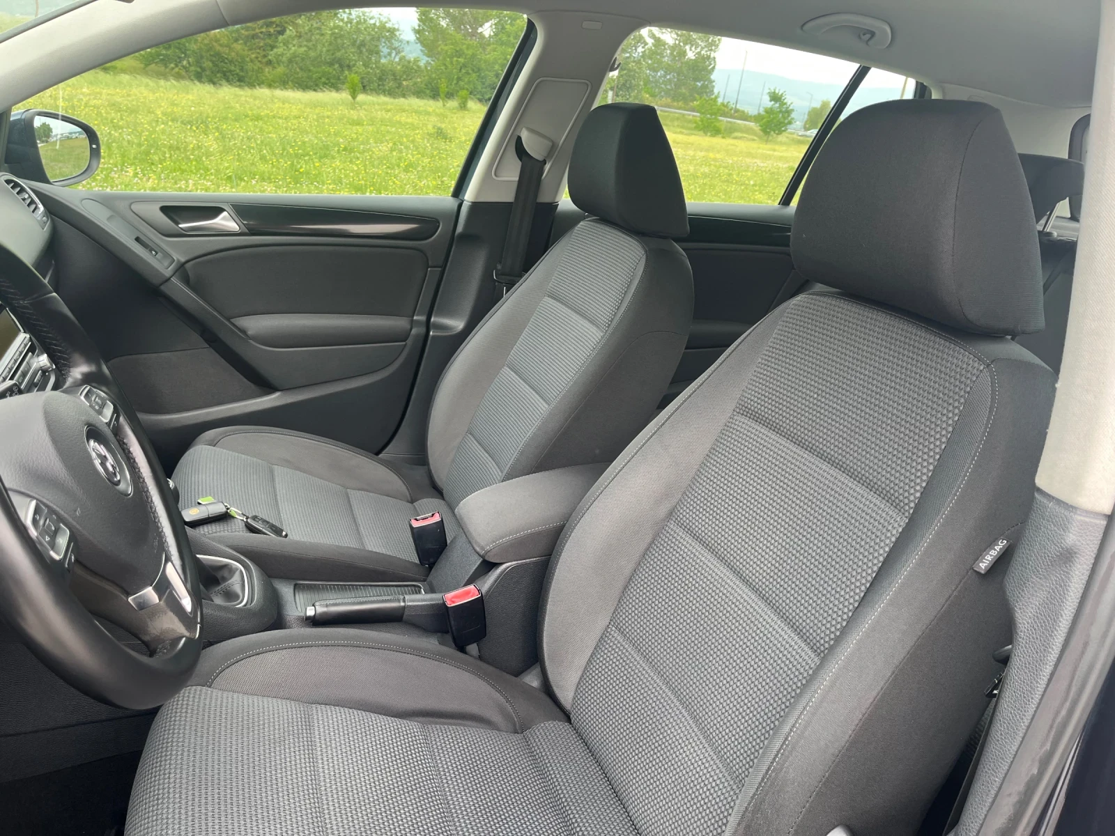 VW Golf 2.0 TDi Top - изображение 10