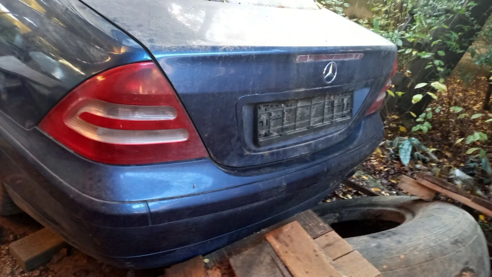 Mercedes-Benz C 180  - изображение 2