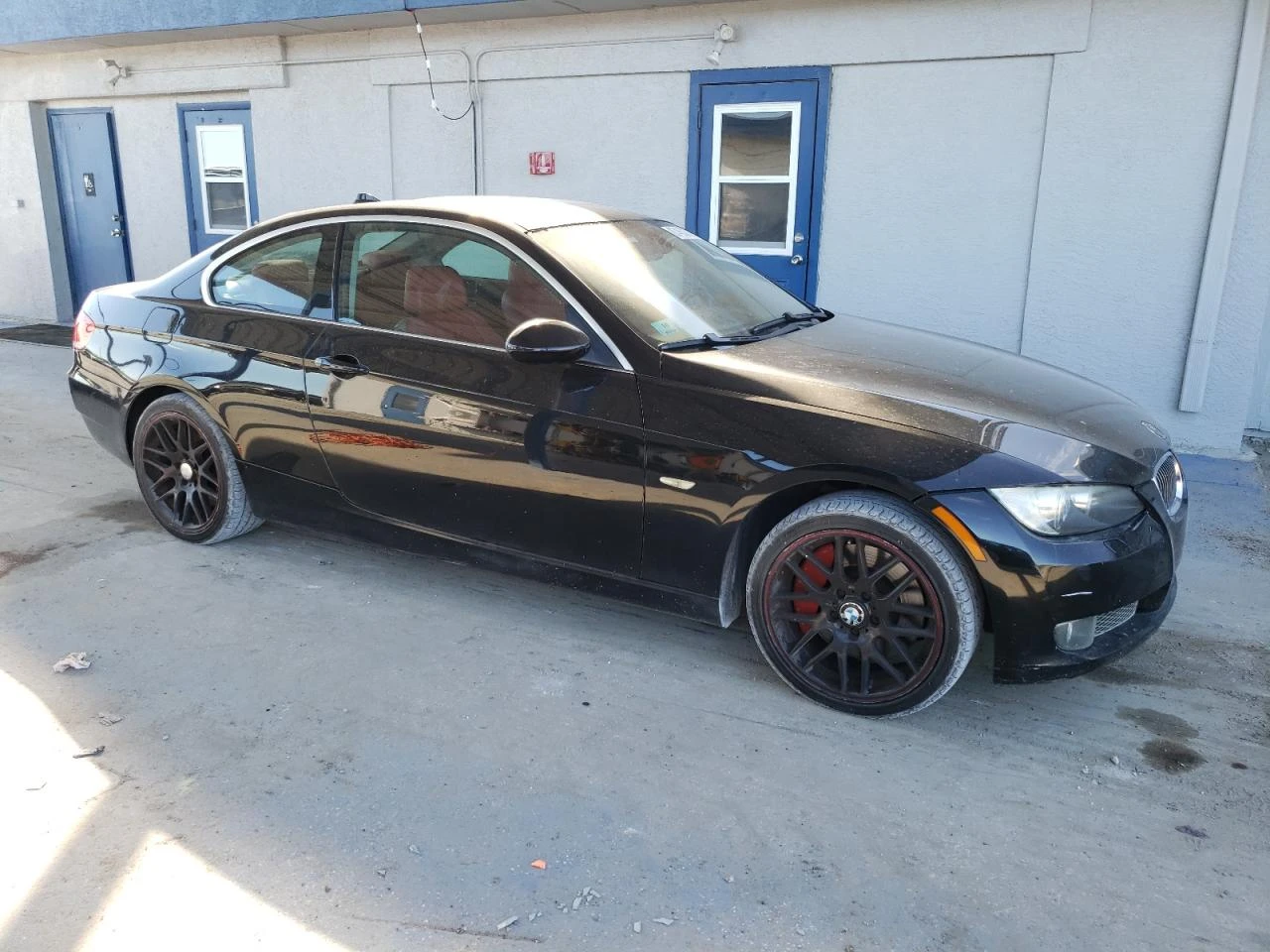 BMW 335  - изображение 4