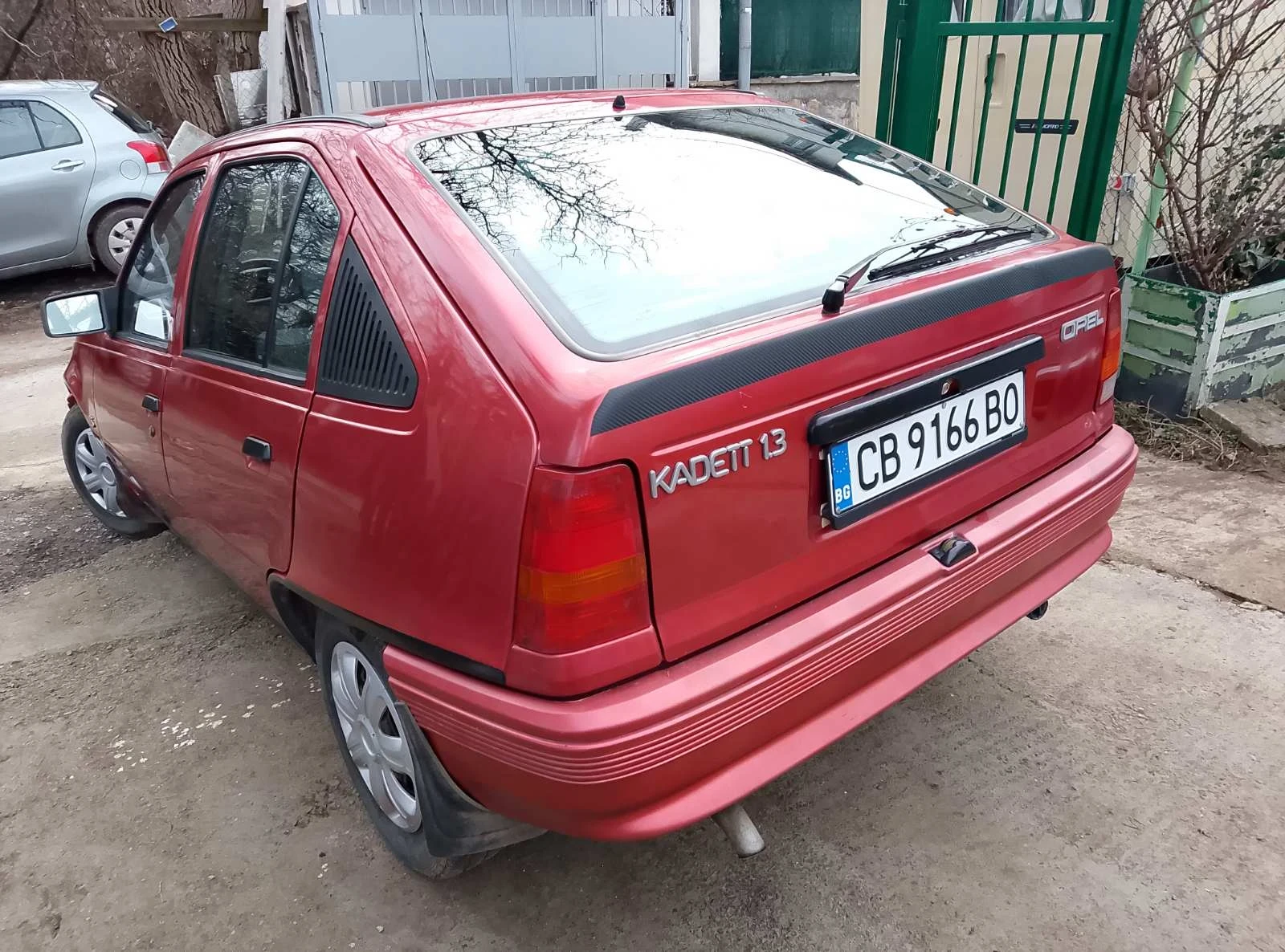 Opel Kadett  - изображение 4