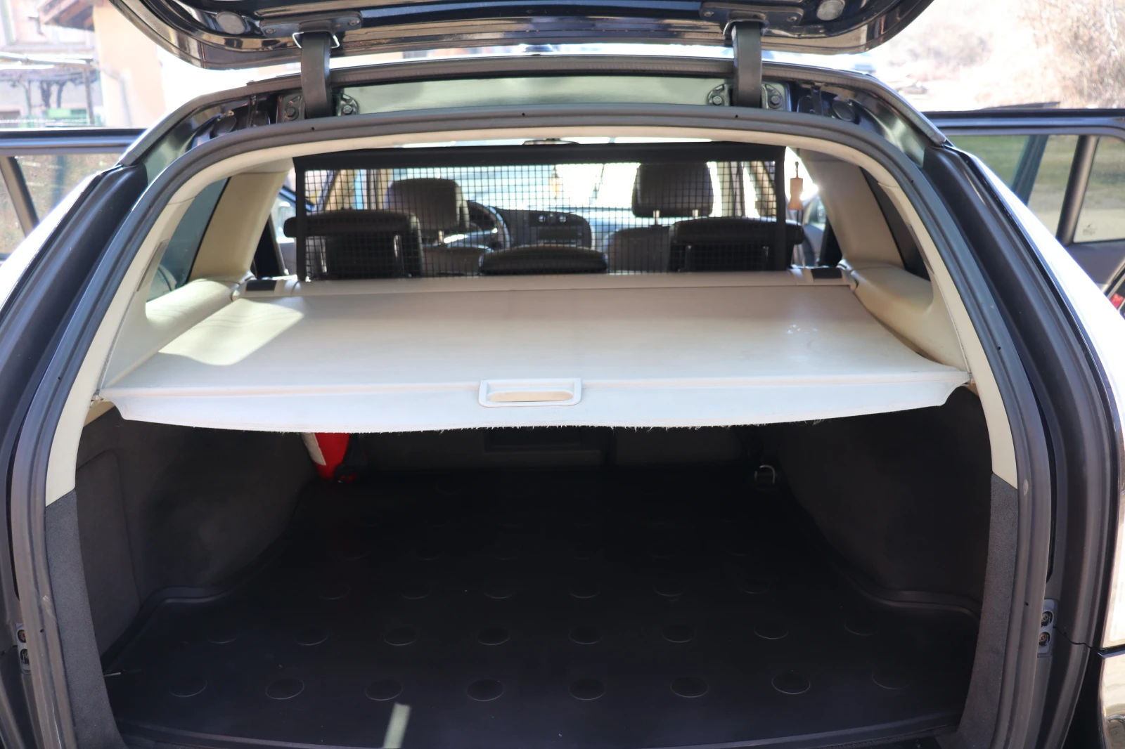 Saab 9-3 2.0t, снимка 16 - Автомобили и джипове - 53728246