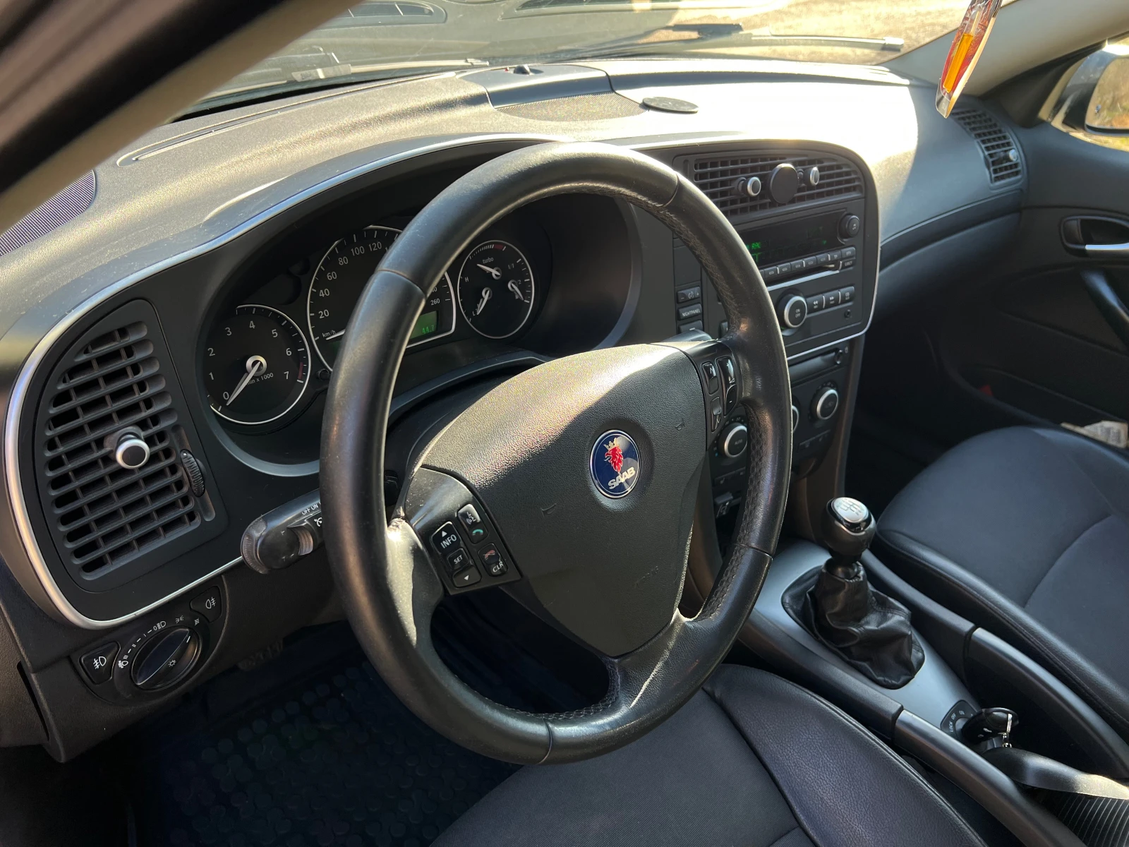 Saab 9-3 2.0t, снимка 9 - Автомобили и джипове - 53728246