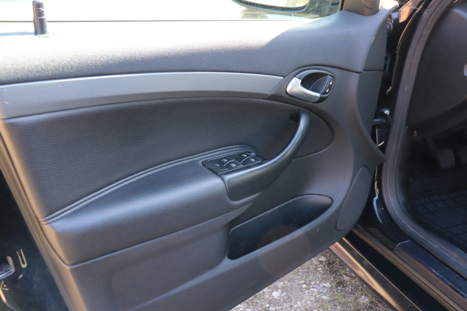 Saab 9-3 2.0t, снимка 7 - Автомобили и джипове - 53728246