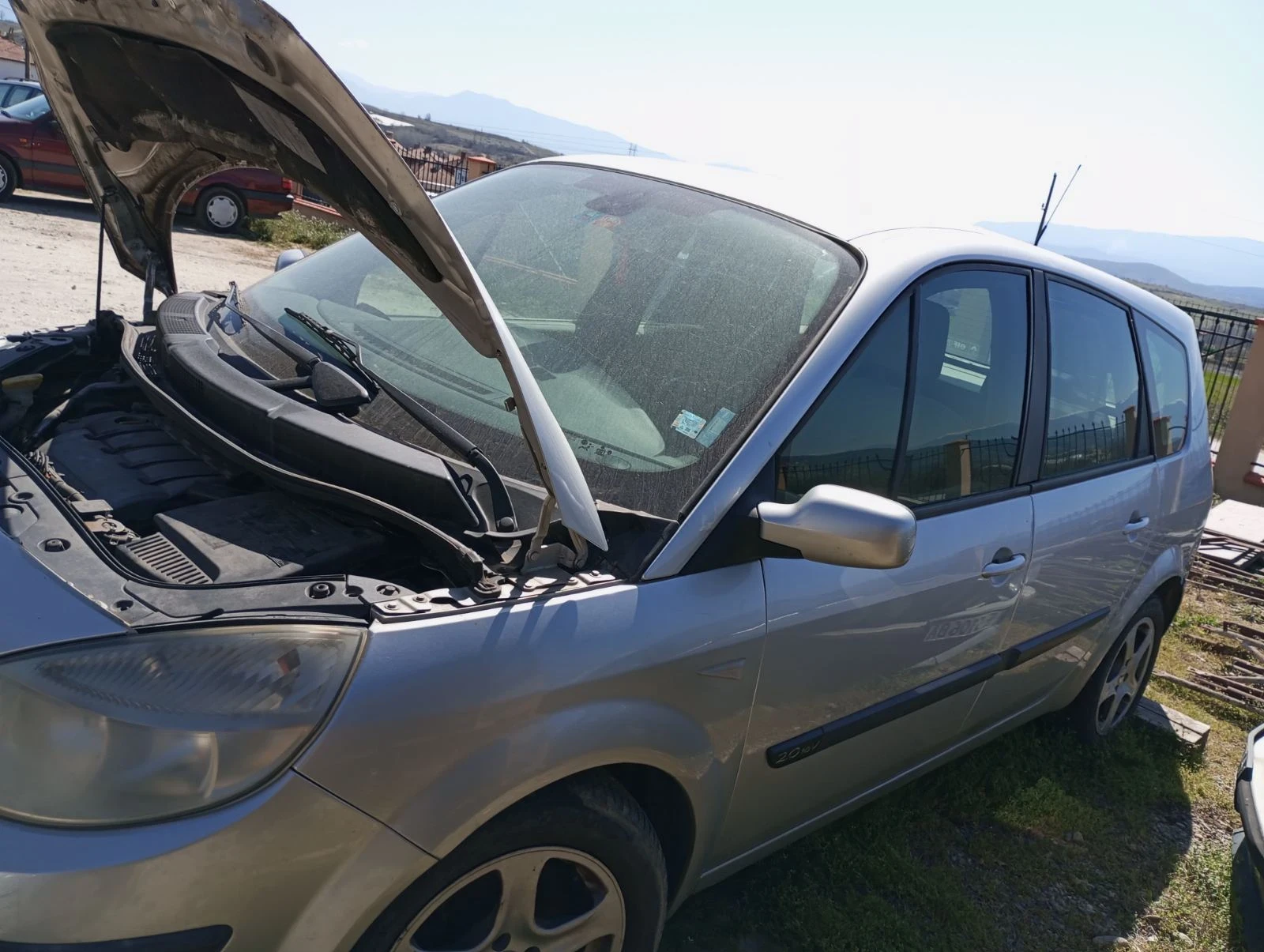 Renault Grand scenic, снимка 2 - Автомобили и джипове - 54034275