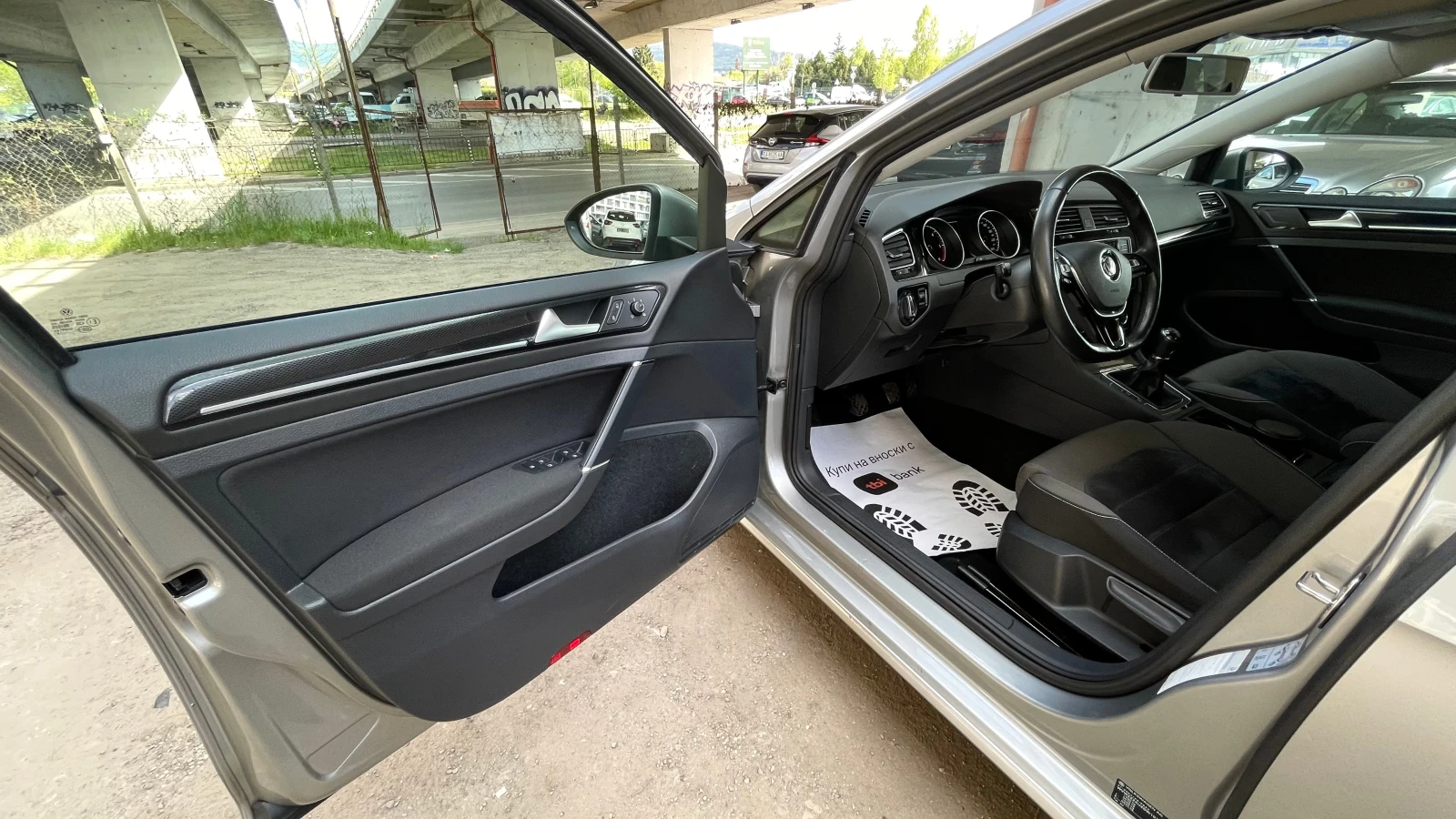 VW Golf 4x4 СЕРВ. ДОК., снимка 11 - Автомобили и джипове - 54344207