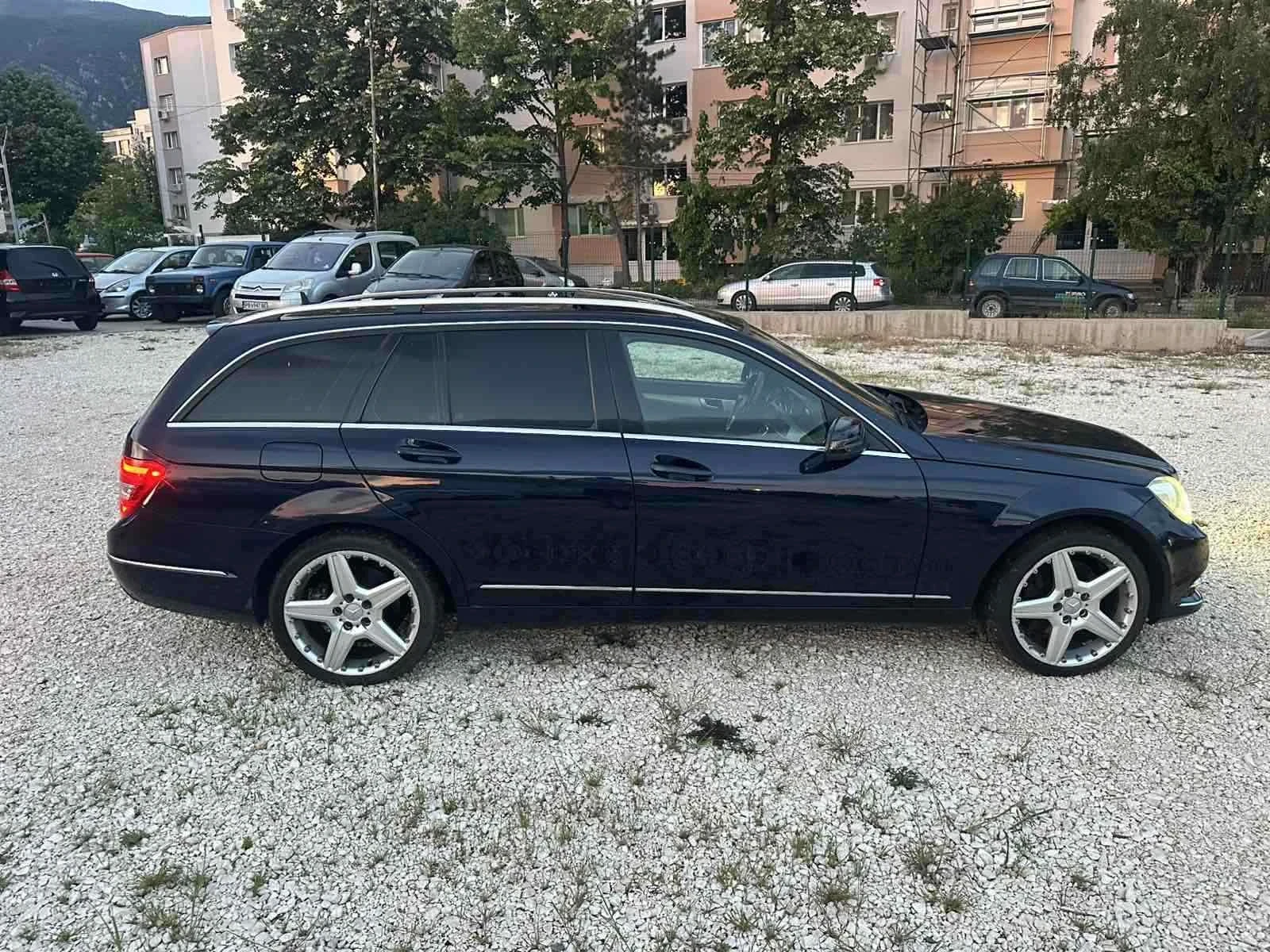 Mercedes-Benz C 350, снимка 6 - Автомобили и джипове - 54699963