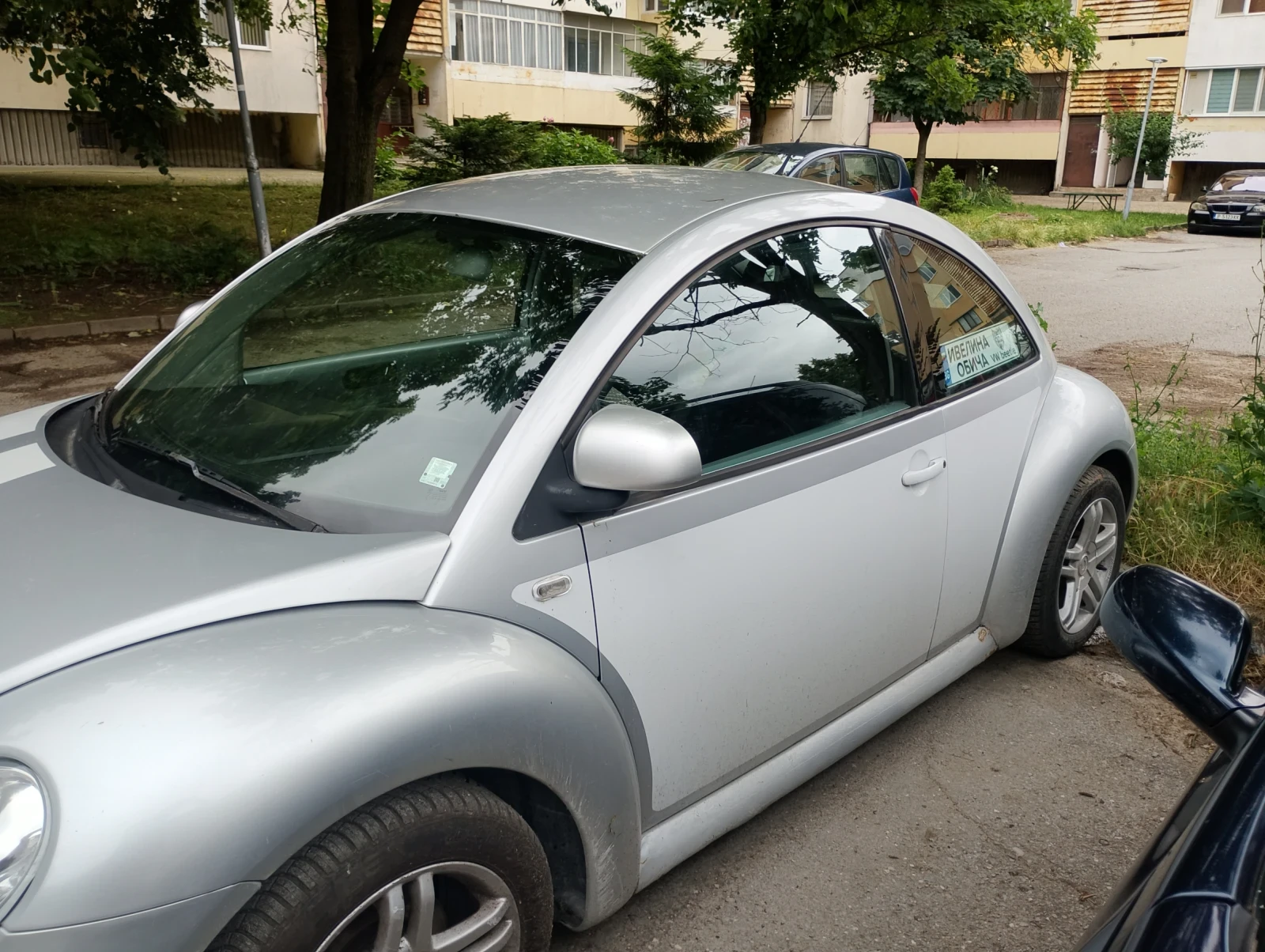 VW New beetle 1.9 tdi, снимка 4 - Автомобили и джипове - 54885613