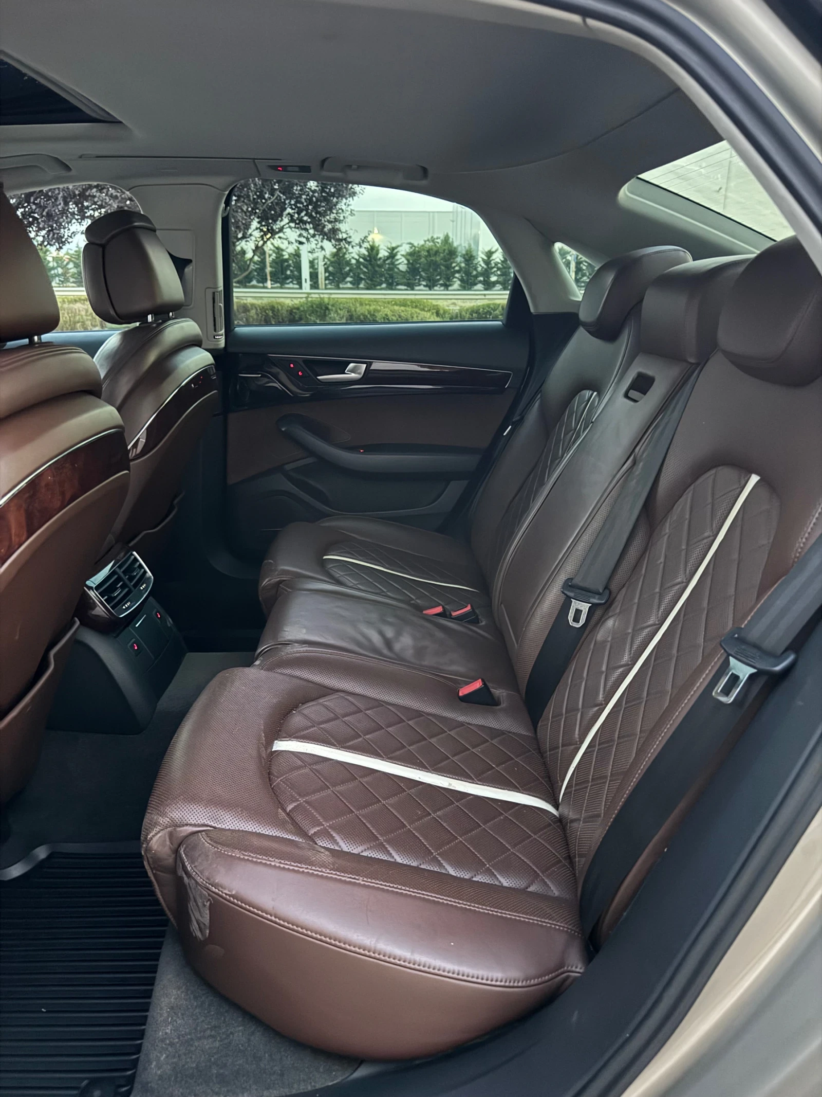 Audi A8 4.2TDI S8 optic Desing Selection FULL LED, снимка 13 - Автомобили и джипове - 55789668