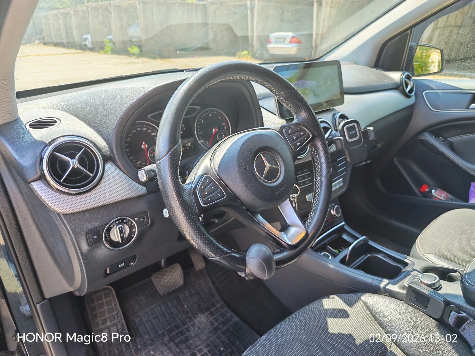Mercedes-Benz B 200, снимка 8 - Автомобили и джипове - 55921766