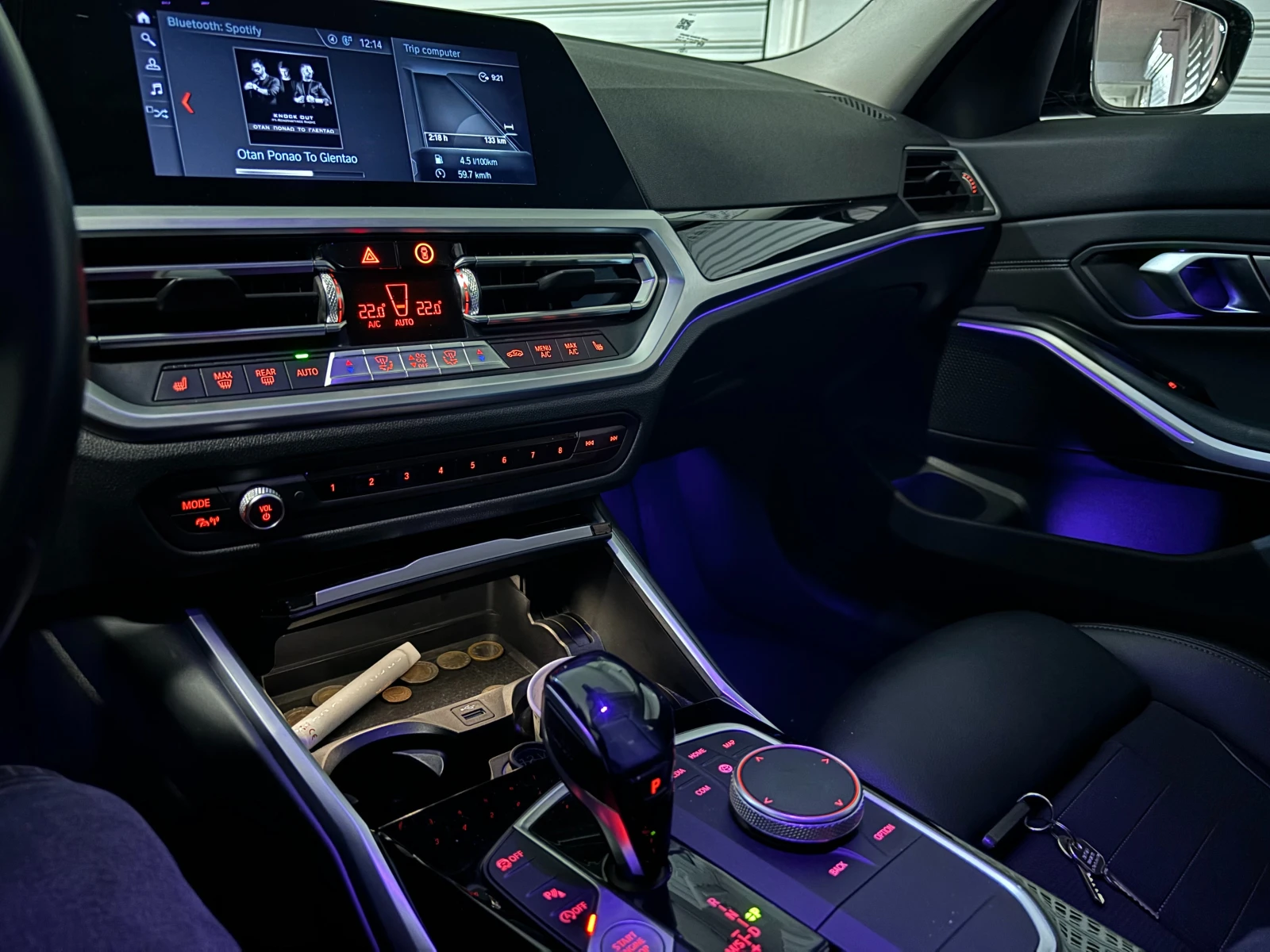 BMW 318 Sport Line, снимка 15 - Автомобили и джипове - 56731936