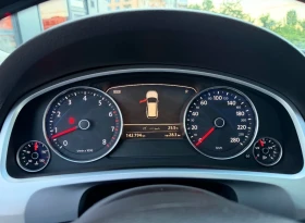 VW Touareg - 13000 € / 25425.79 лв. - 77793385 12