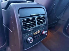 VW Touareg - 13000 € / 25425.79 лв. - 77793385 10
