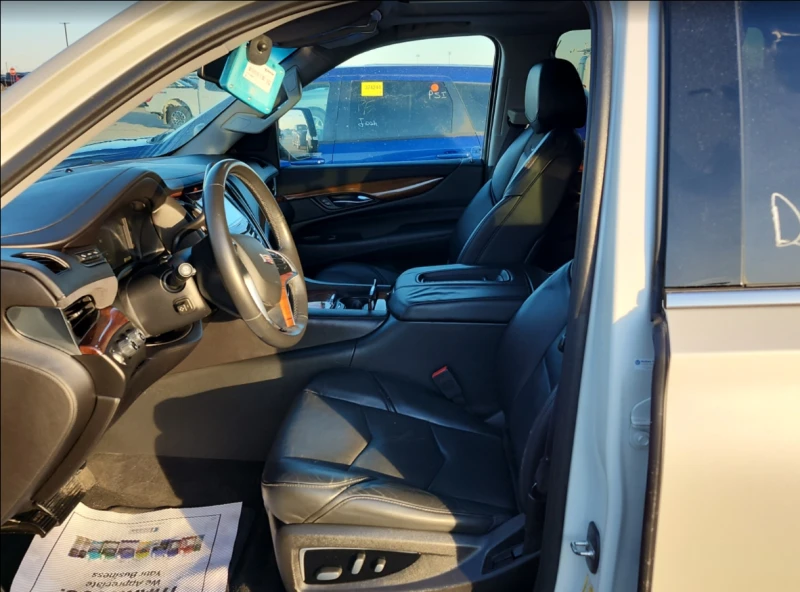 Cadillac Escalade LUXURY, снимка 5 - Автомобили и джипове - 52457771