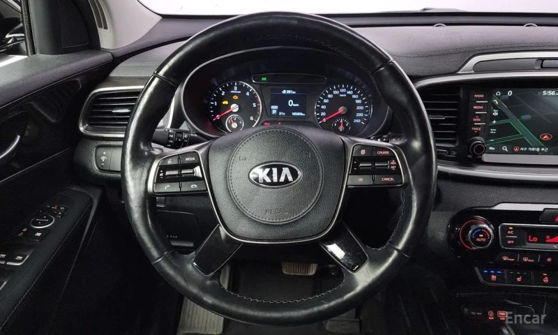 Kia Sorento, снимка 13 - Автомобили и джипове - 53231193