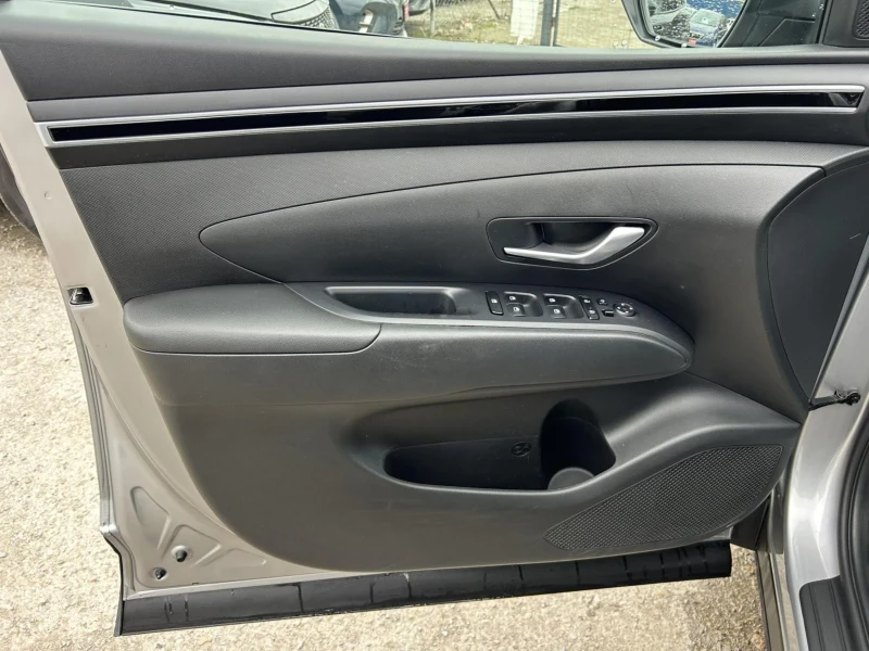 Hyundai Tucson 1.6 CRDI 136 * AUTOMAT * CAM * ACC * , снимка 7 - Автомобили и джипове - 53463312