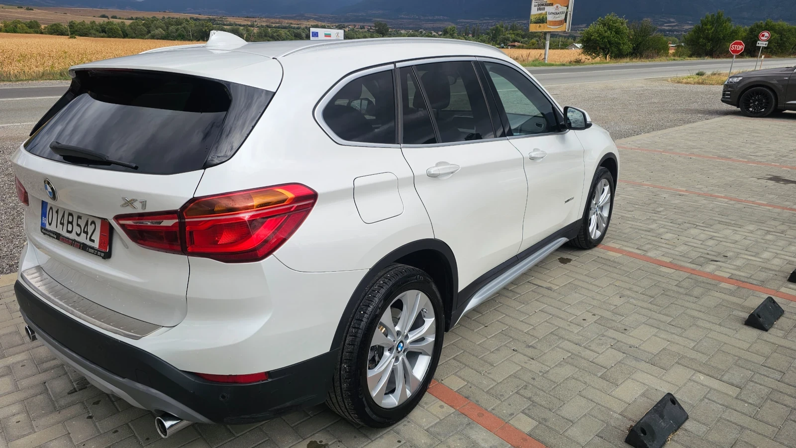 BMW X1 2.0d --X-drive - изображение 5
