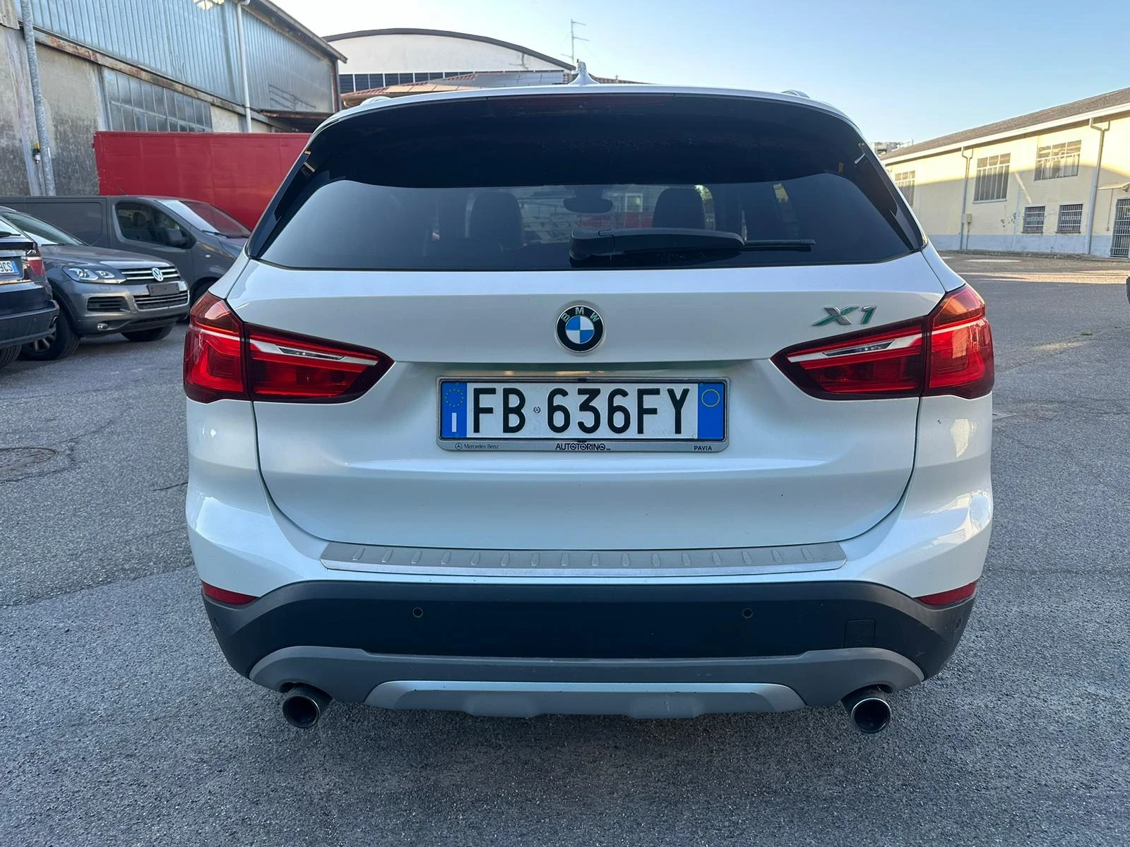 BMW X1 2.0d --X-drive - изображение 4