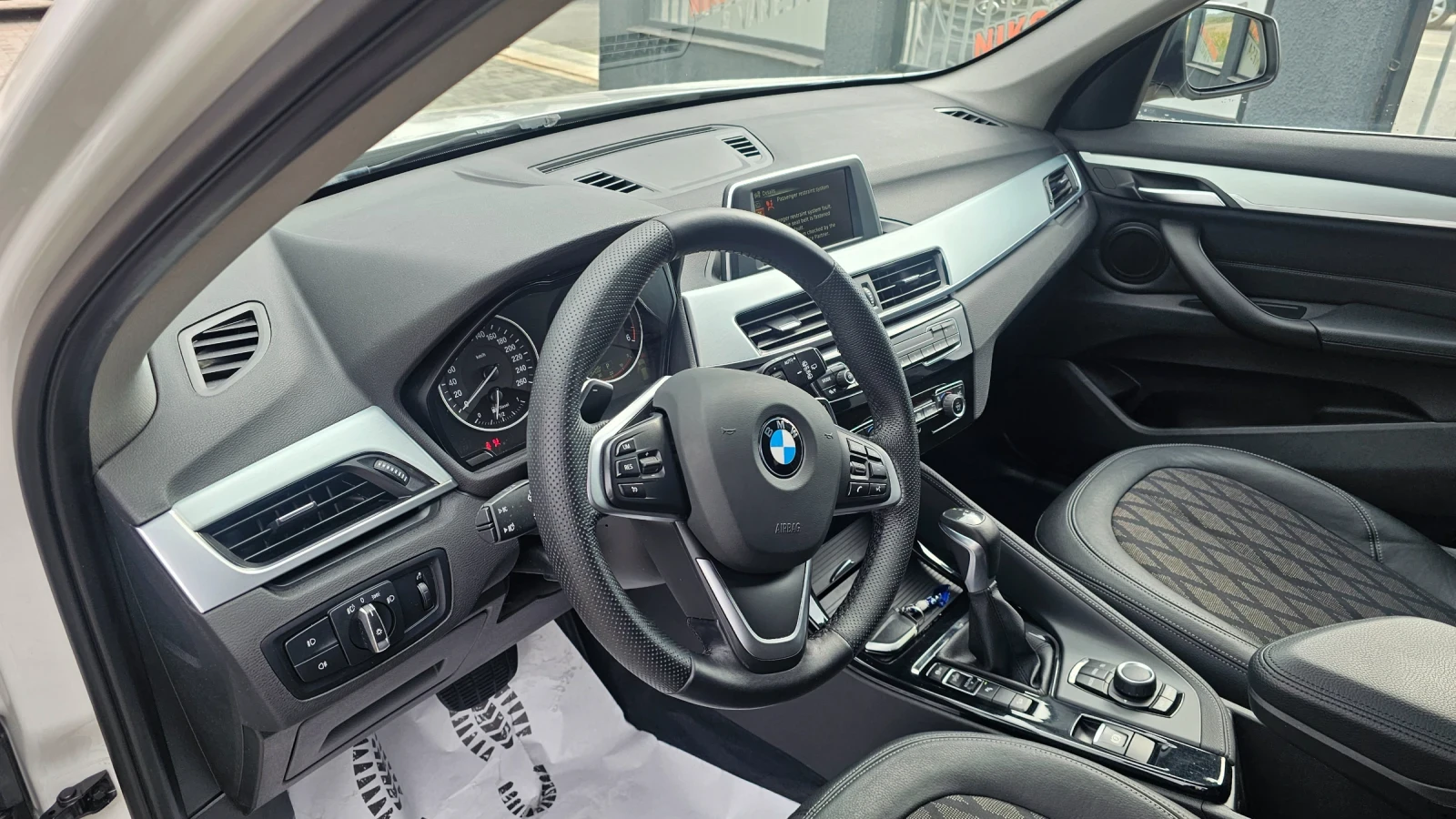 BMW X1 2.0d --X-drive - изображение 9