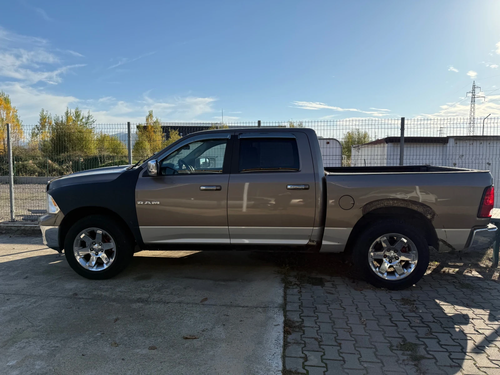 Dodge RAM 1500 5, 7 HEMI | Mobile.bg   2