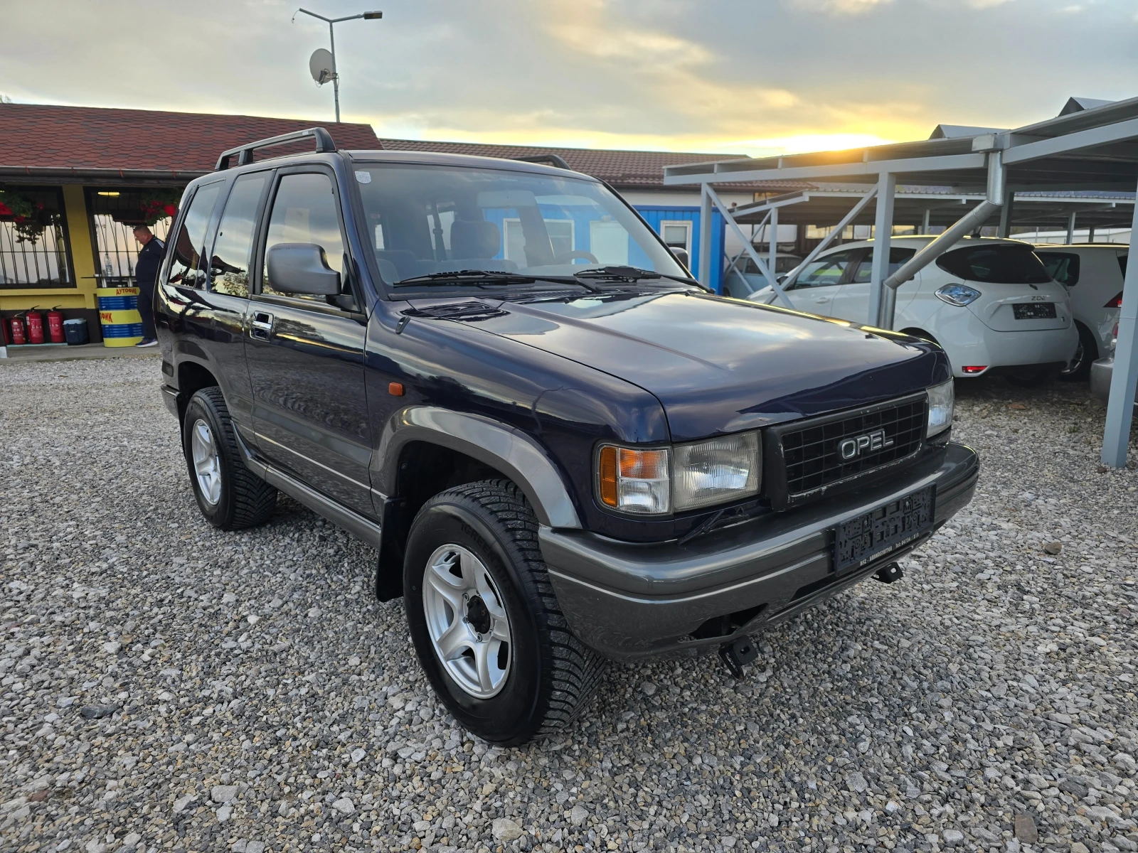 Opel Monterey 3.2 БЕНЗИН 4X4 КЛИМАТИК - изображение 7