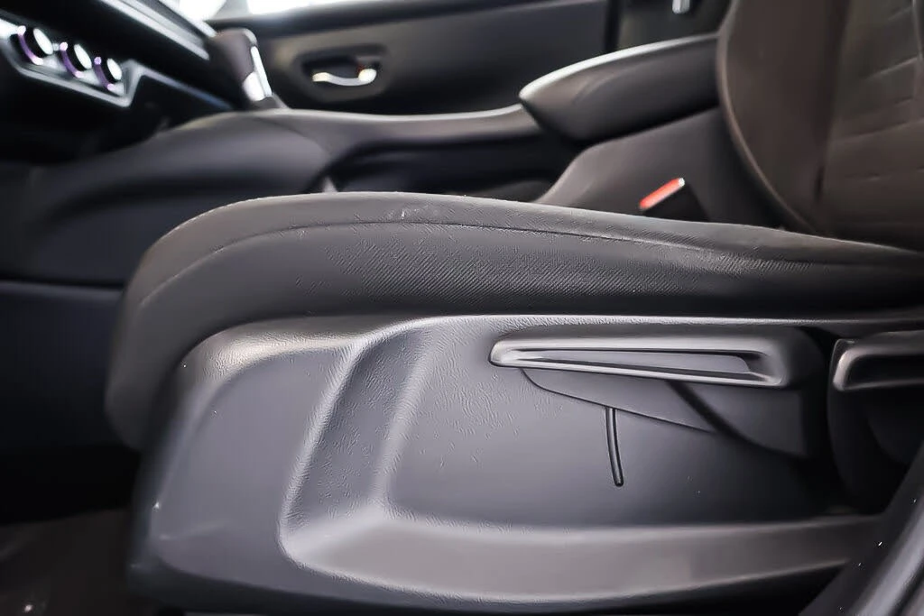 Honda Hr-v LX* FWD* АвтоКредит* (ЦЕНА ДО БГ), снимка 8 - Автомобили и джипове - 54139003