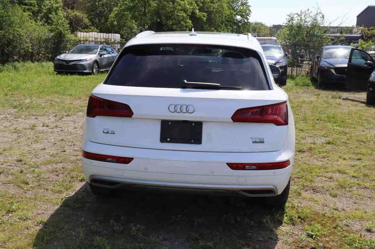 Audi Q5  Progressiv / LED / 360 / АВТОКРЕДИТ , снимка 4 - Автомобили и джипове - 55076328