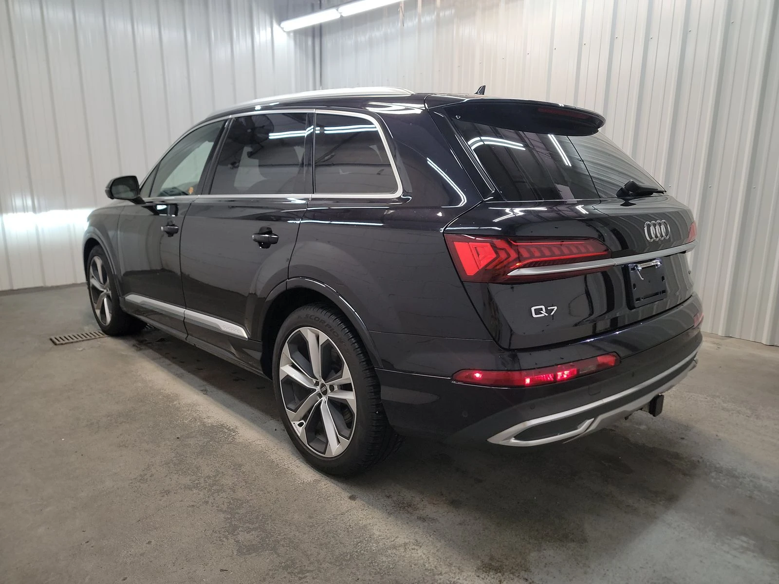 Audi Q7 Bang & Olufsen* Virtual Cockpit Plus* Head-Up* , снимка 3 - Автомобили и джипове - 55153463