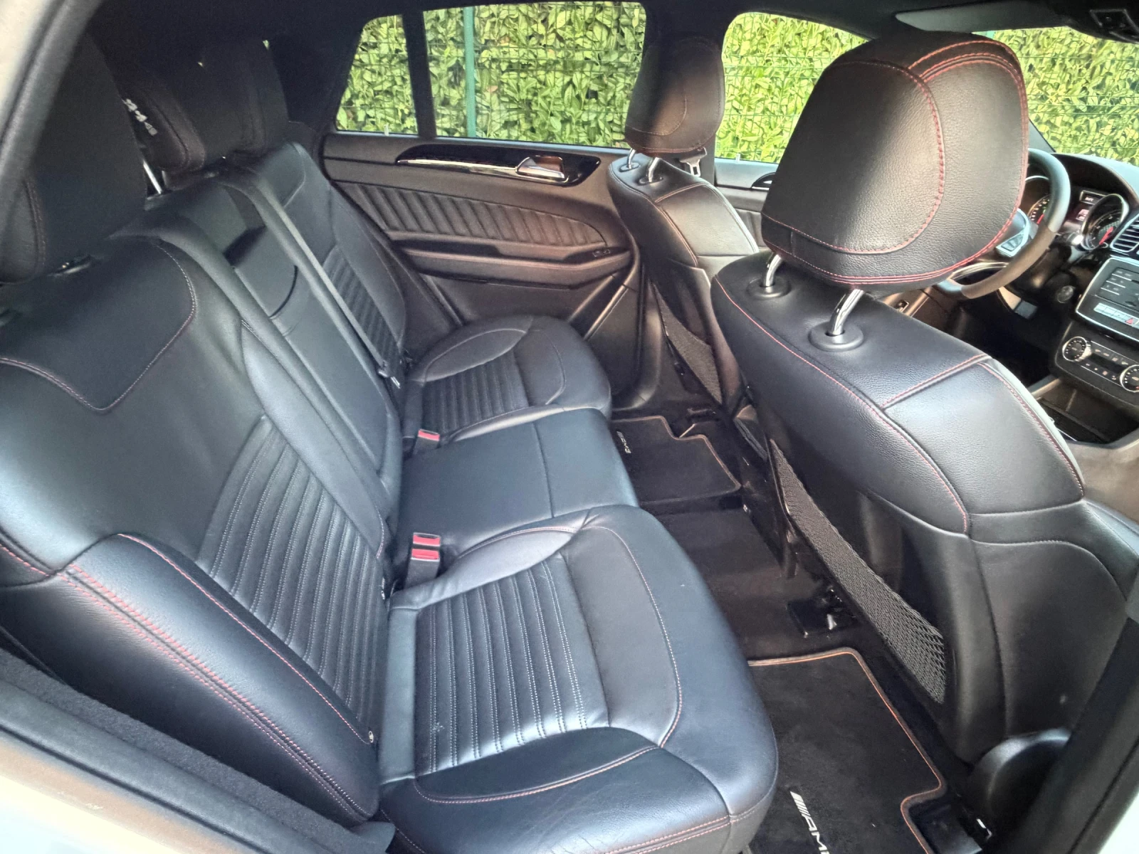 Mercedes-Benz GLE 350 AMG* PANORAMA* 360* HARMAN KARDON, снимка 10 - Автомобили и джипове - 56088338