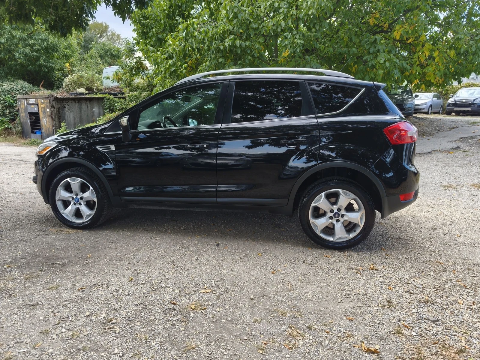 Ford Kuga * * TITANIUM* FULL OPTION* 4WD* ITALY* 2.0D-163PS*, снимка 10 - Автомобили и джипове - 56148601