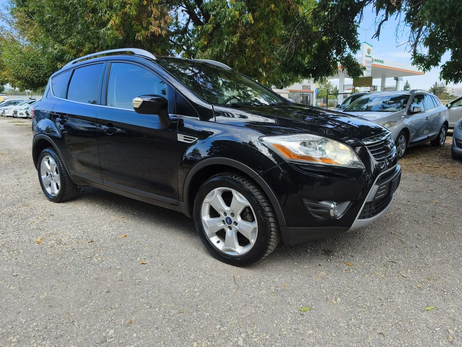 Ford Kuga * * TITANIUM* FULL OPTION* 4WD* ITALY* 2.0D-163PS*, снимка 2 - Автомобили и джипове - 56148601