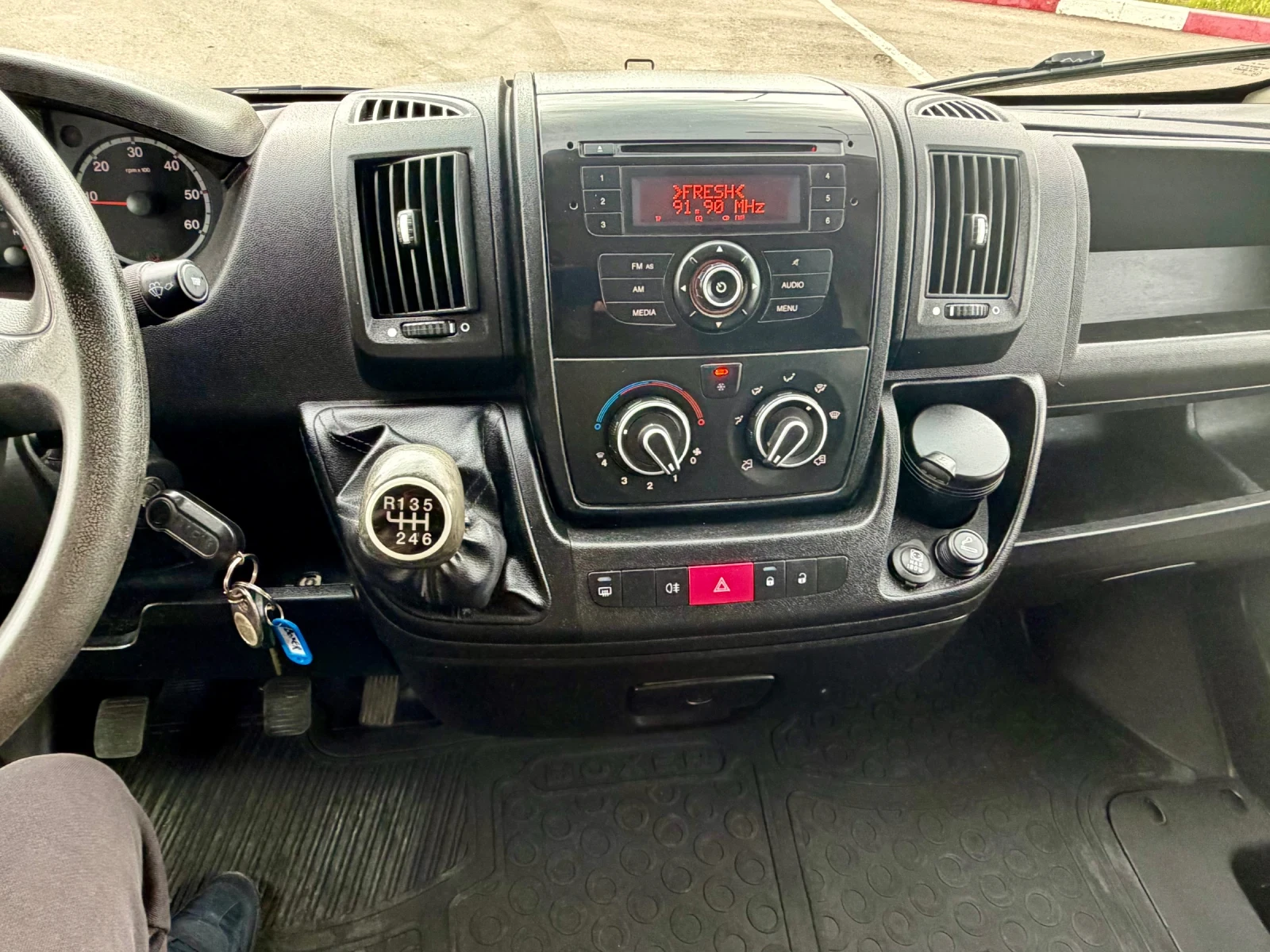 Peugeot Boxer 3.0D 180k XXL TOP, снимка 9 - Бусове и автобуси - 54165608