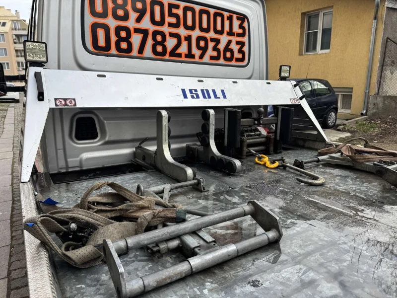 Iveco Daily 70C18/ЕВРО6/ISOLI-ПАДАЩ БОРД/7местен, снимка 8 - Камиони - 52864984