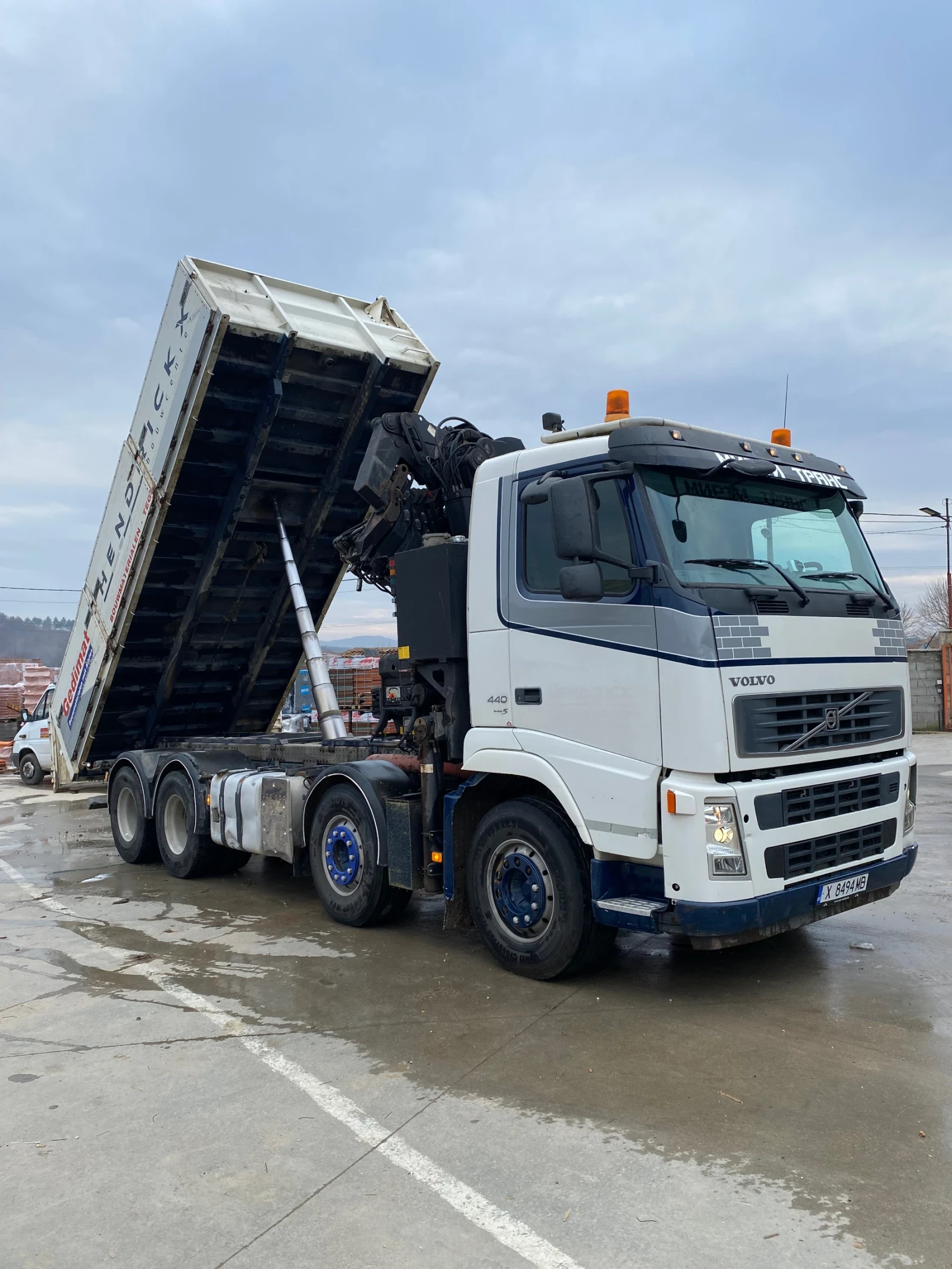 Volvo Fh САМОСВАЛ виж видео по долу - изображение 9