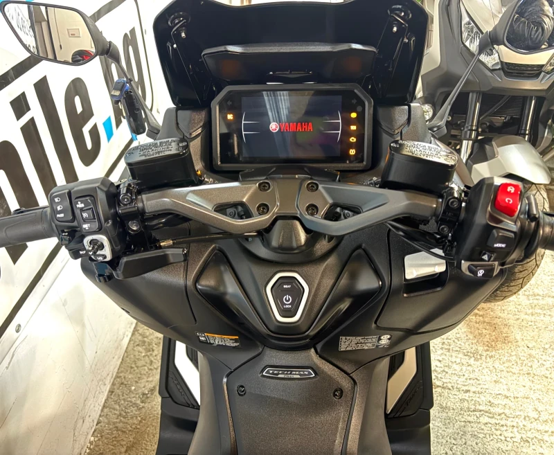 Yamaha T-max 560i TECHMAX 2025г!!! NEW MODEL !!!, снимка 7 - Мотоциклети и мототехника - 52851434