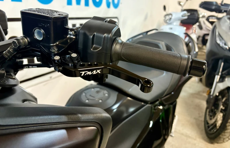 Yamaha T-max 560i TECHMAX 2025г!!! NEW MODEL !!!, снимка 6 - Мотоциклети и мототехника - 52851434