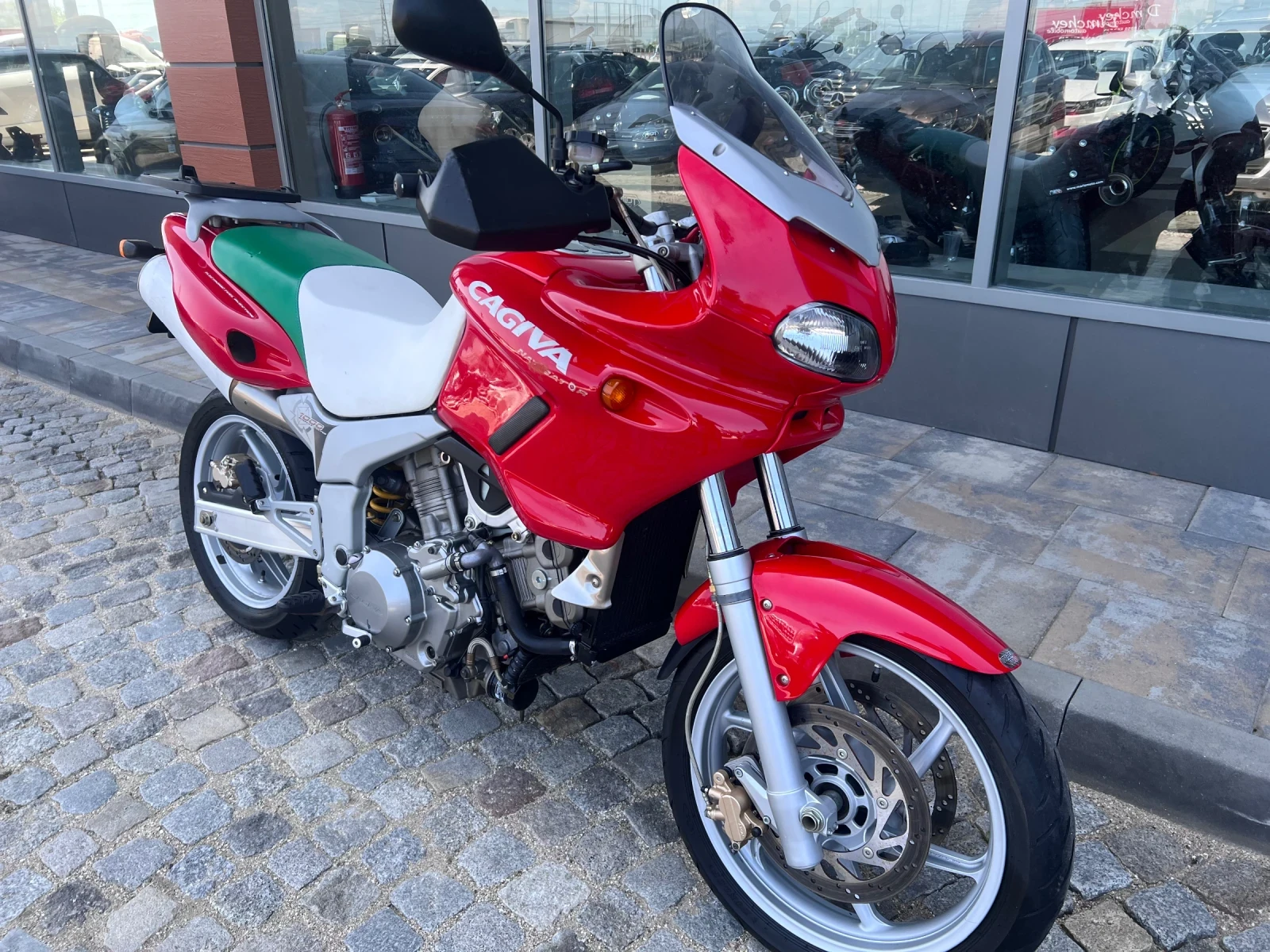 Cagiva Navigator 1000 - изображение 2