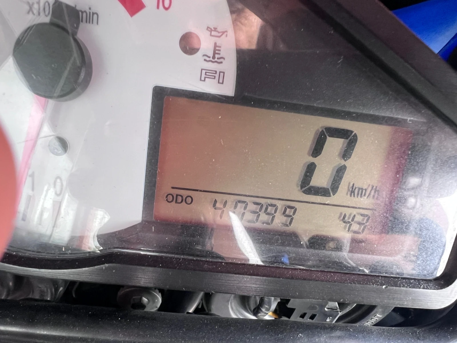 Suzuki Gsxr 600 - изображение 9