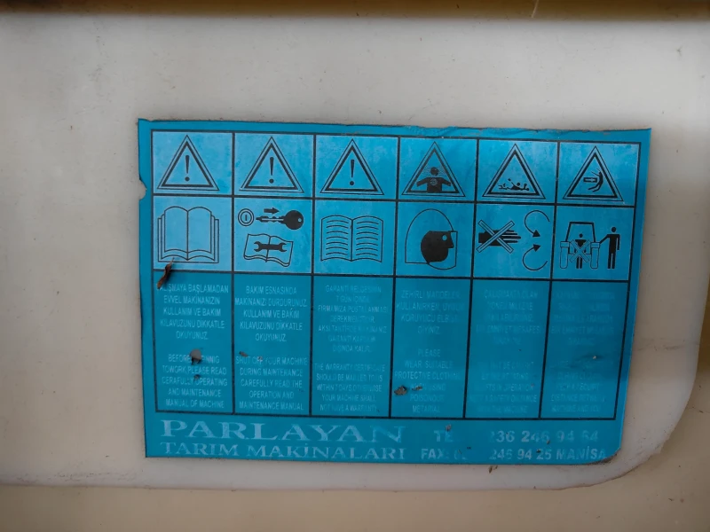 Пръскачка Parlayan 800L, снимка 4 - Селскостопанска техника - 51430458