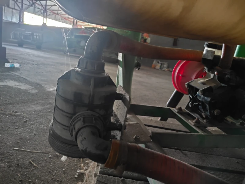 Пръскачка Parlayan 800L, снимка 10 - Селскостопанска техника - 51430458