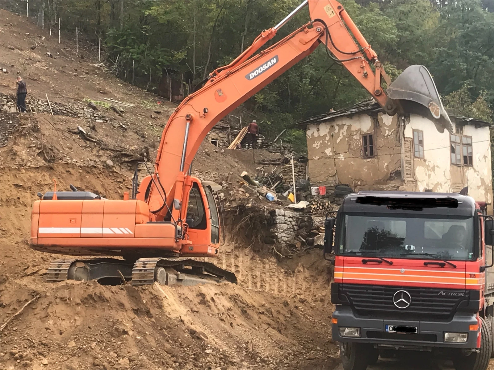 Багер DOOSAN DX235NLC , снимка 4 - Индустриална техника - 54199497