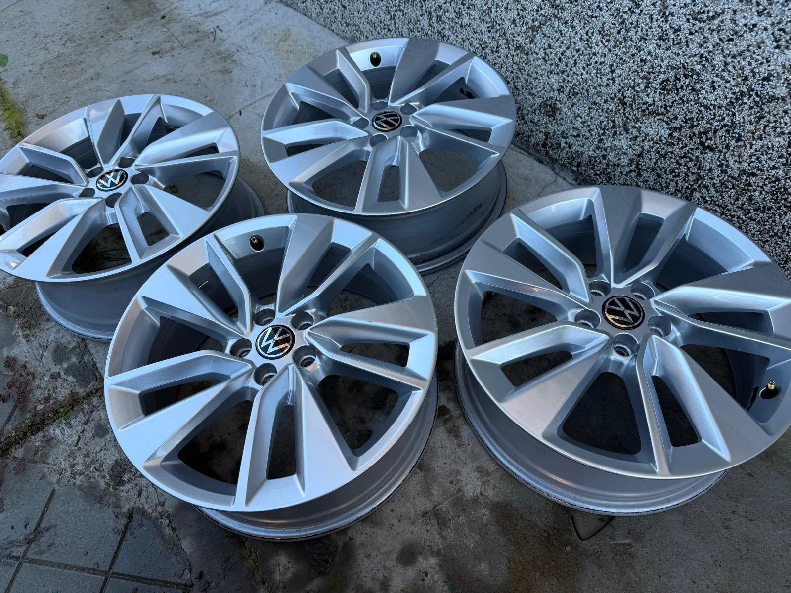   VW T-Cross | Mobile.bg   2