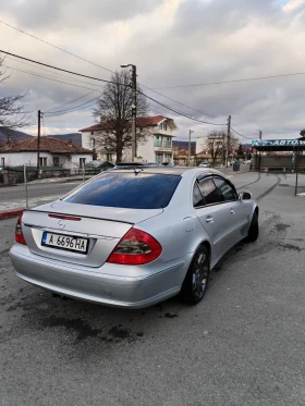 Mercedes-Benz E 320, снимка 5