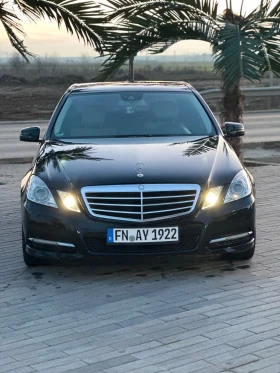     Mercedes-Benz E 350 W212